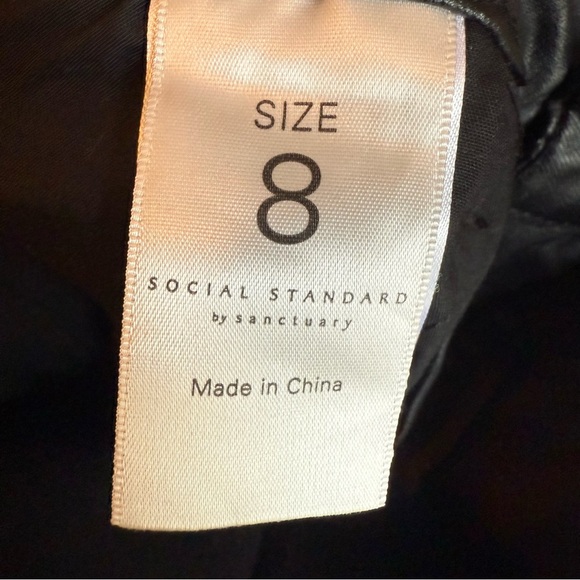 Social Standard by Sanctuary | Black Faux Leather Ankle Skinny Pants | Sz 8 - Picture 8 of 11